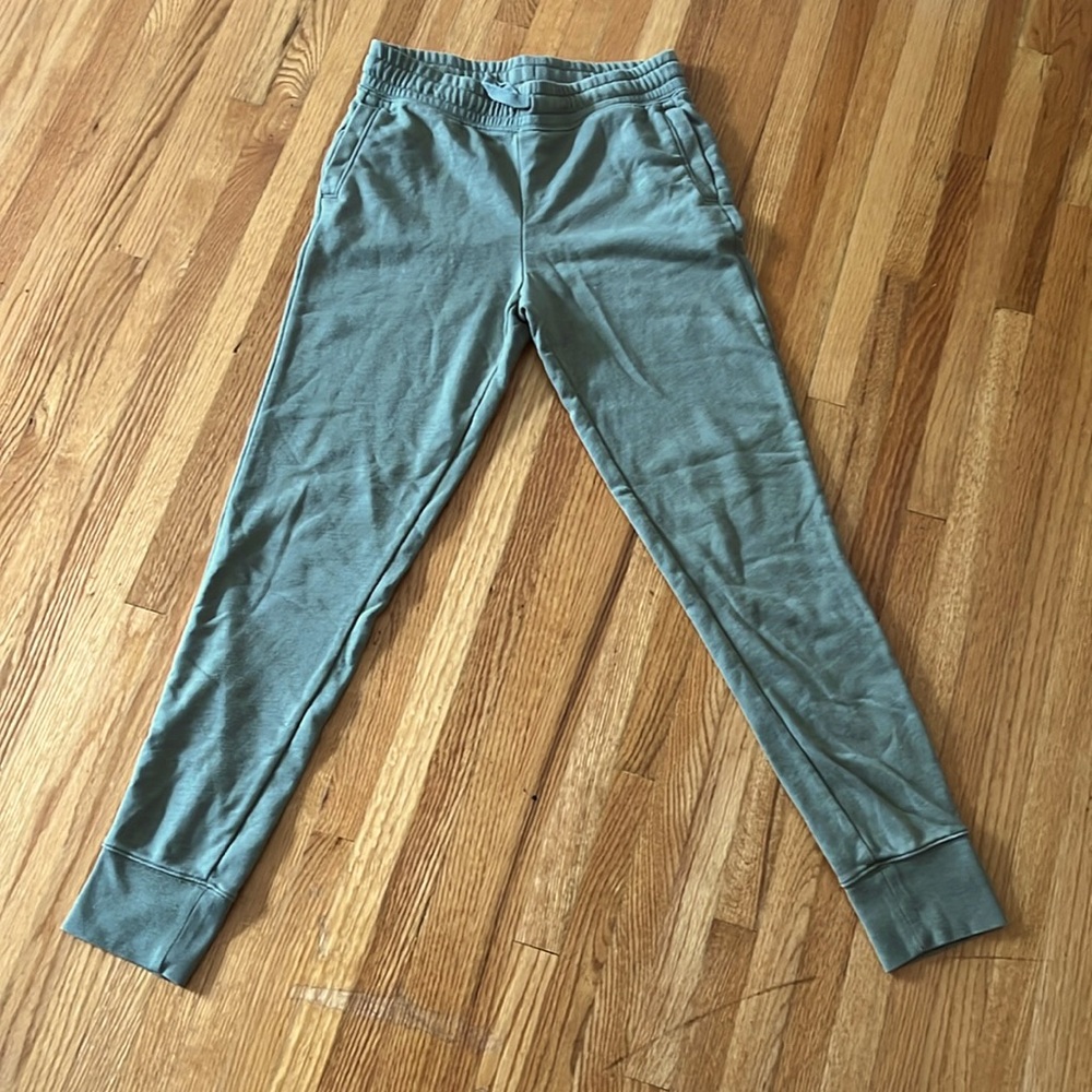 Old navy sweatpants/joggers